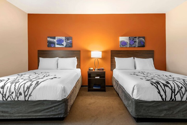 Room 29 of 46