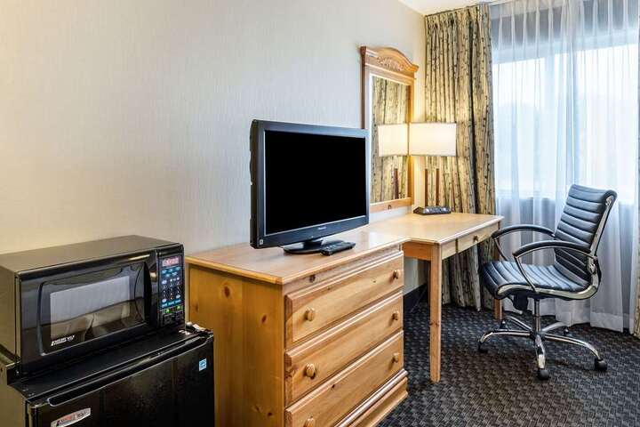 Room 36 of 61