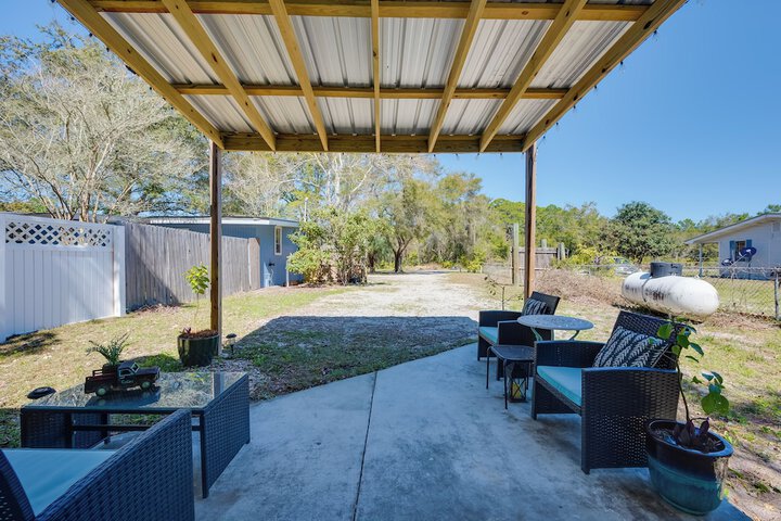 6 Mi to St. George Island: Cozy Gulf Coast Retreat!