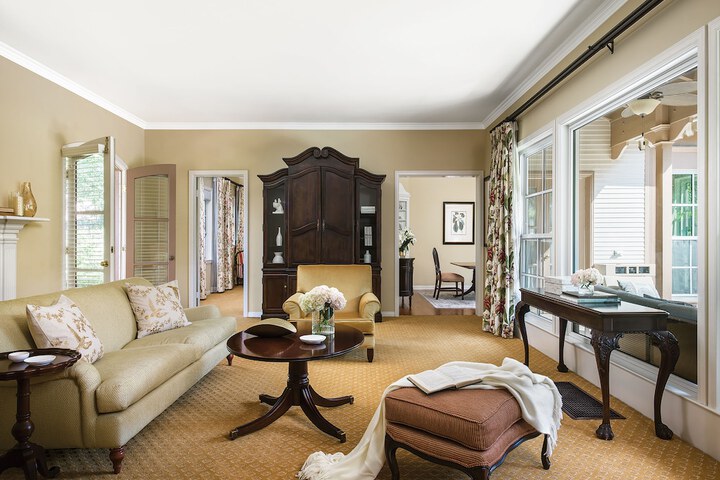 Room 46 of 110