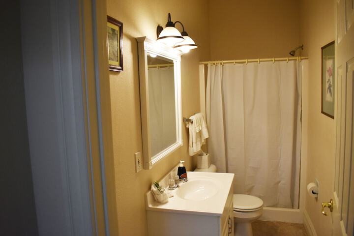 Room 50 of 238