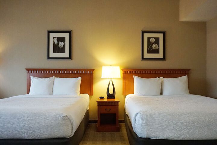Room 40 of 97