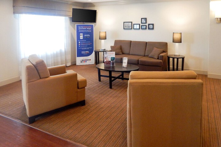 Hotel Interior 15 of 46
