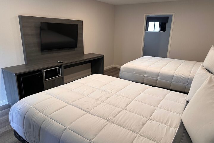 Room 29 of 35