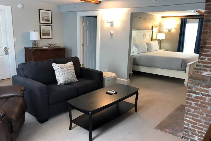 Room 155 of 183