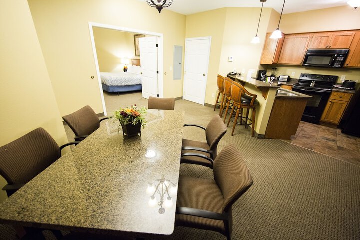 Room 81 of 116