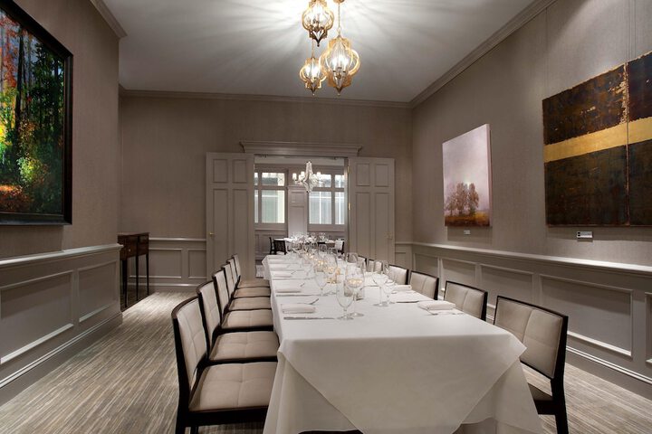 Dining 67 of 98