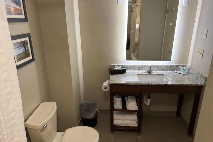 Wingate by Wyndham Utica