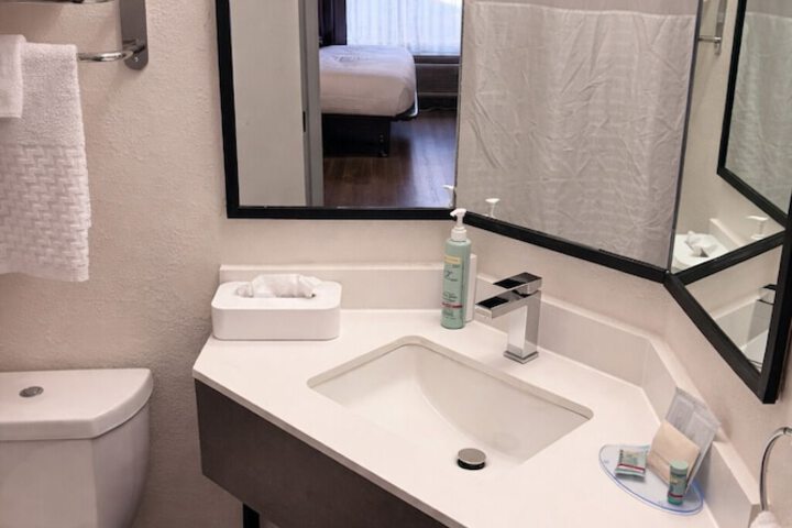Best Western Eagles Inn