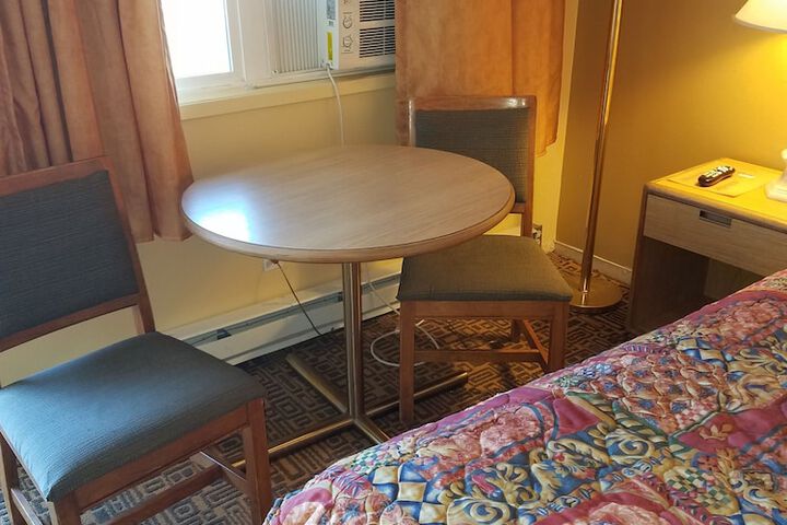 Room 20 of 55