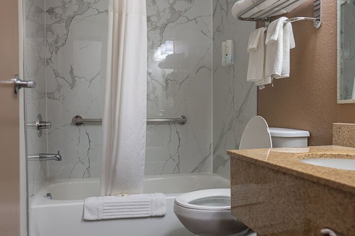 Quality Inn Noblesville - Indianapolis