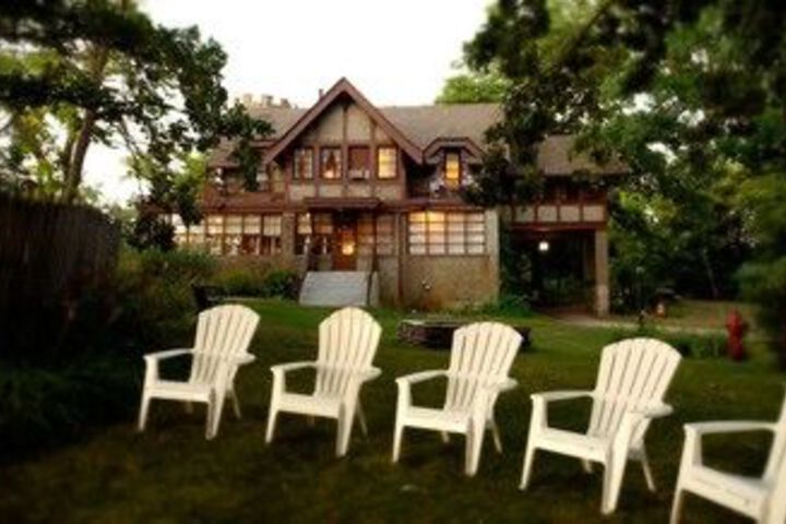 Spicer Castle Inn & Restaurant