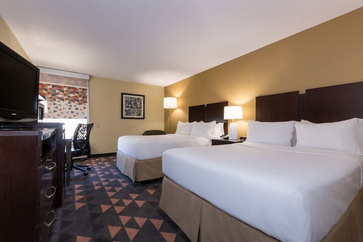 Holiday Inn Lumberton by IHG