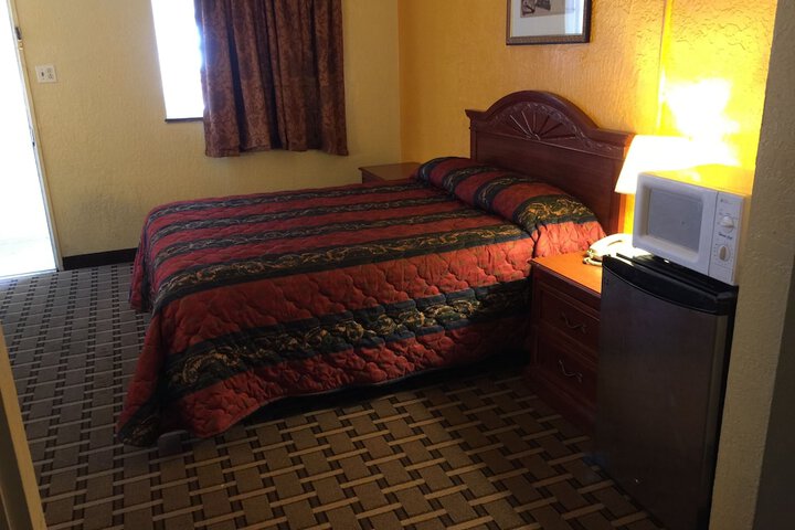 Room 22 of 51