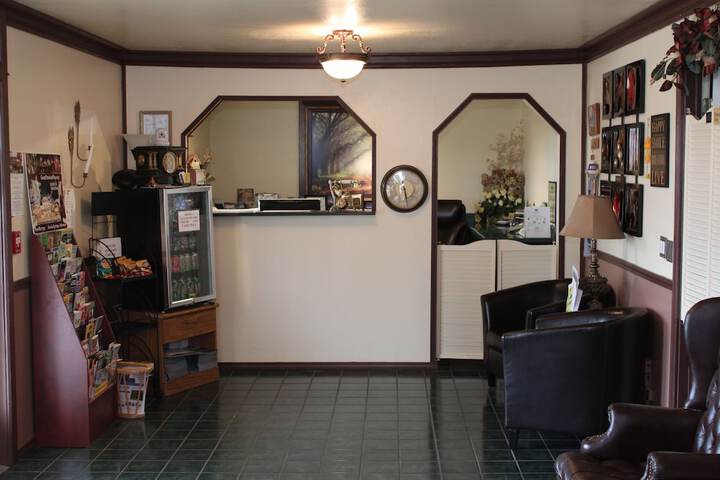 Hotel Interior 11 of 36