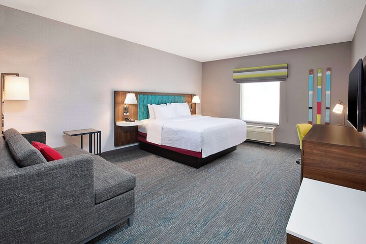 Hampton Inn Detroit / Utica-Shelby Township