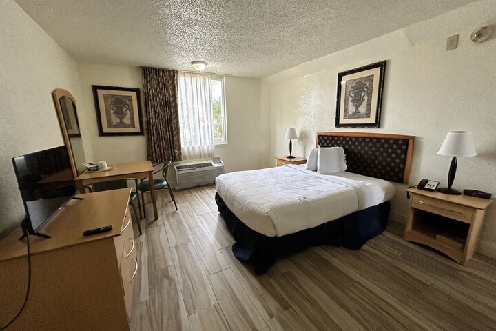 Room 42 of 45