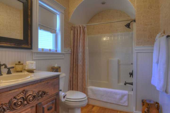 The Victoria B & B