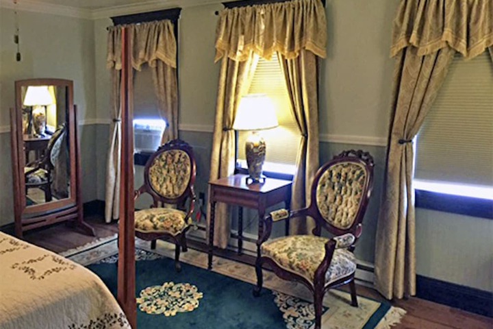 Room 35 of 58