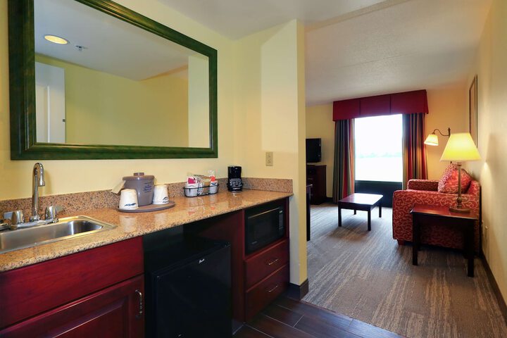 Room 65 of 115