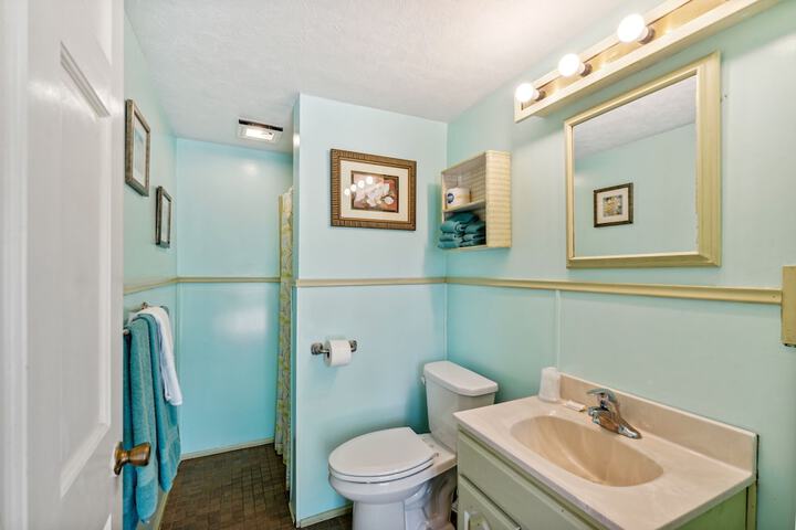Room 20 of 22