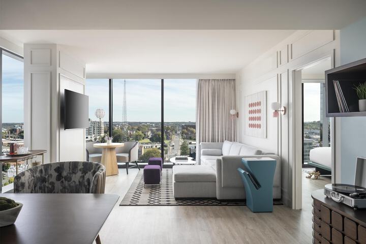 Hyatt Centric Downtown Nashville