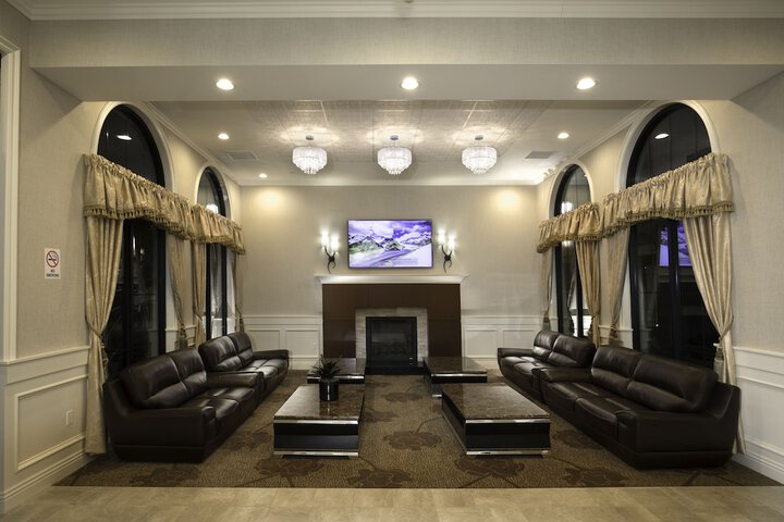 Hotel 9 of 75