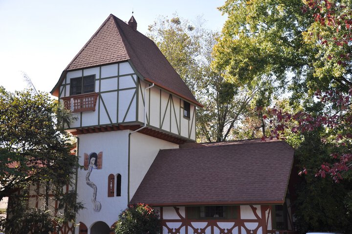 Helendorf River Inn Suites & Conference Center