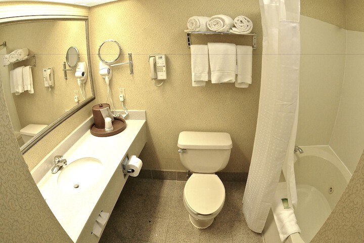 Room 25 of 57