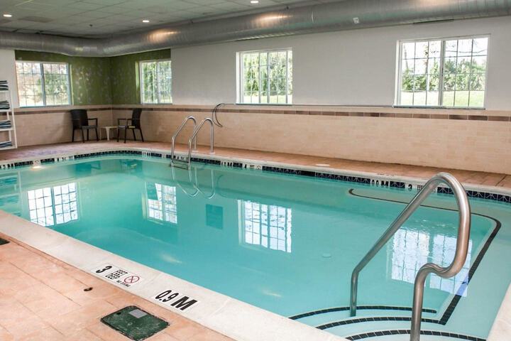 Pool 8 of 54