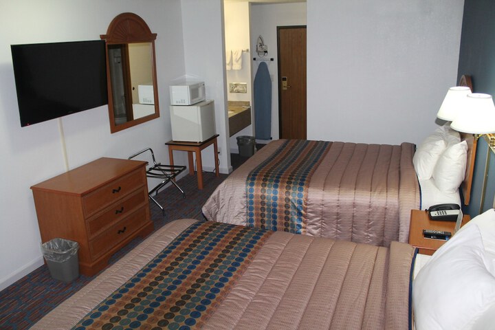 Room 21 of 39