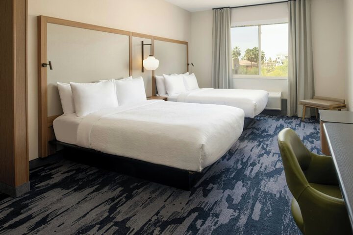 Fairfield Inn & Suites by Marriott Scottsdale Old Town