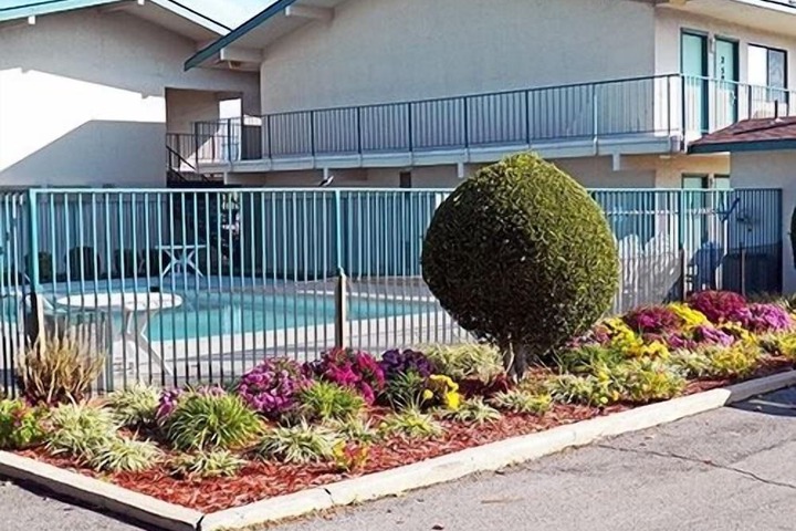 Terrace/Patio 8 of 8