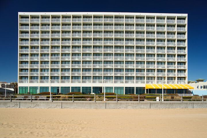 Hotel 5 of 41
