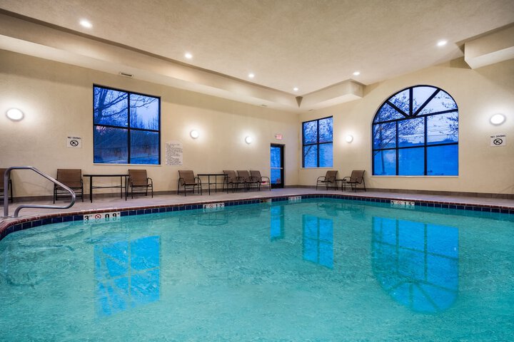 Pool 9 of 44