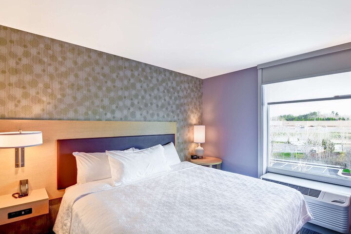 Home2 Suites by Hilton Winston-Salem Hanes Mall