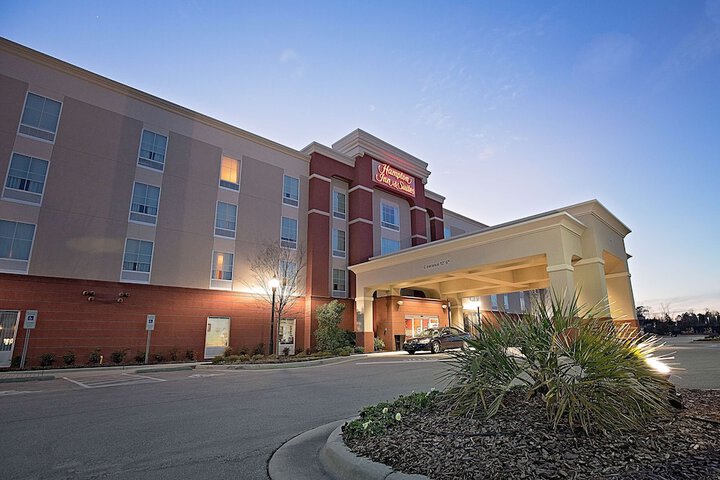 Hotel 2 of 66