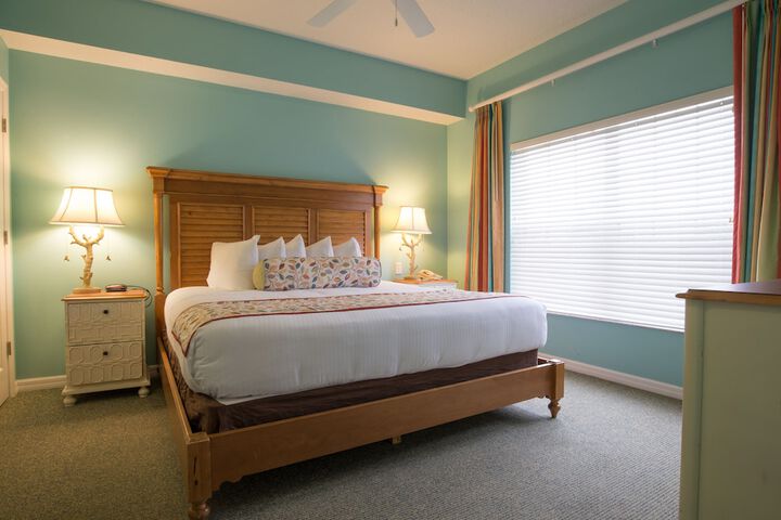 Barefoot Suites