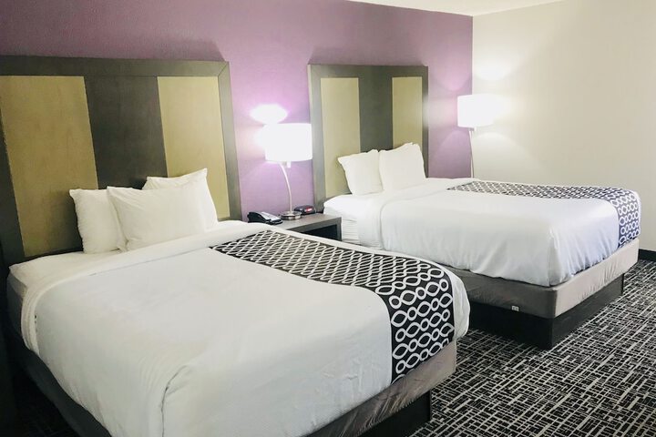 Room 19 of 34
