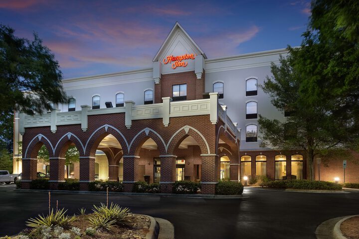 Hotel 2 of 44