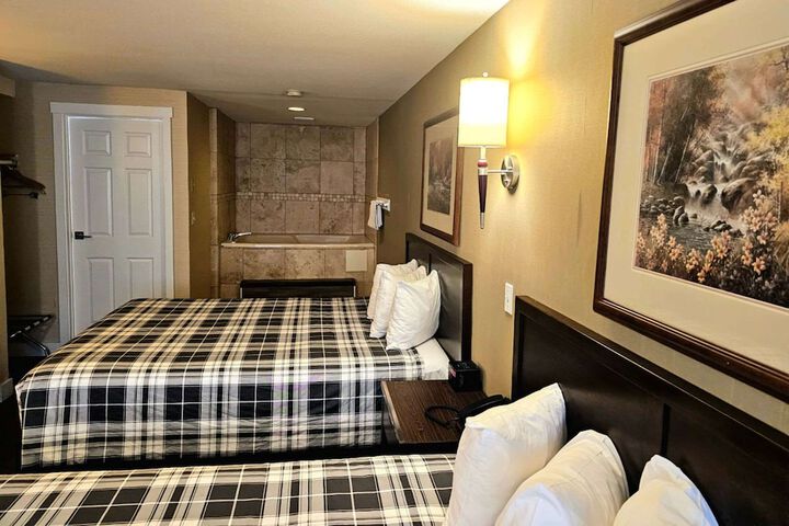 Room 30 of 47