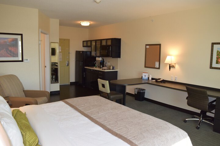 Room 19 of 36