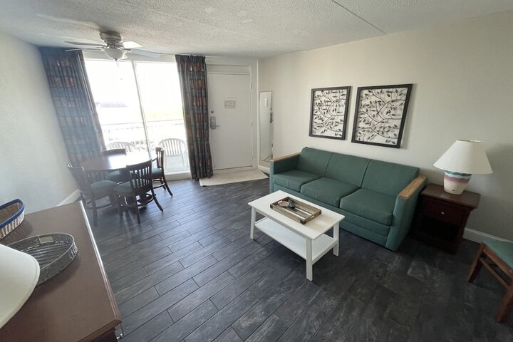 Room 15 of 20