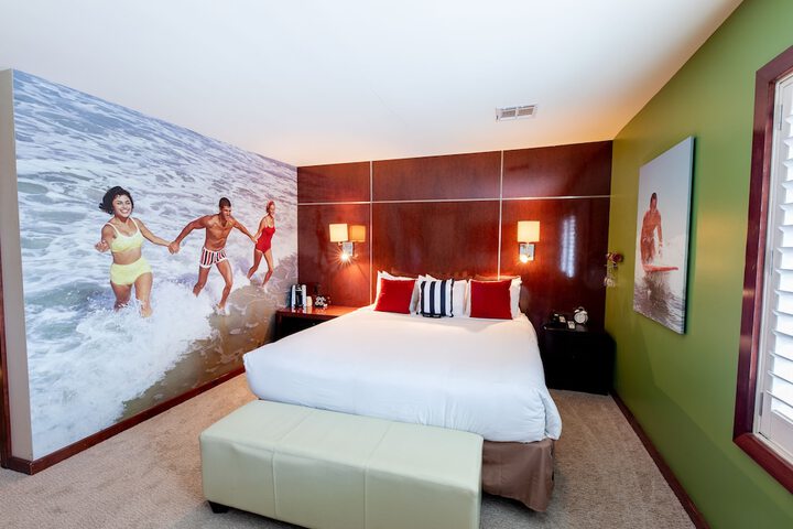Room 12 of 43