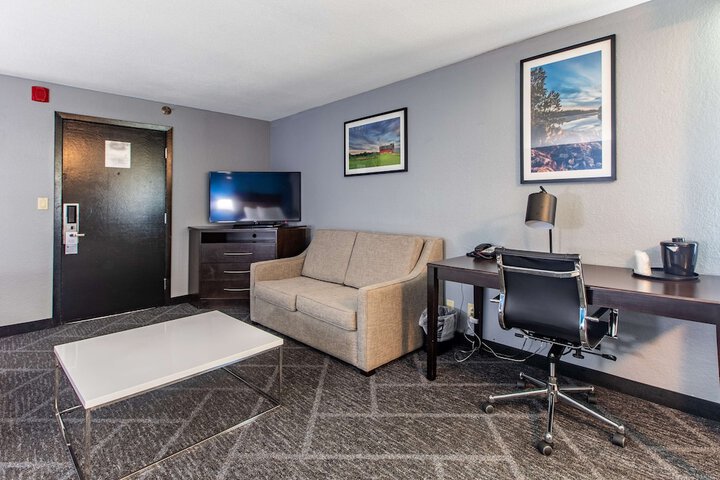 Room 58 of 72
