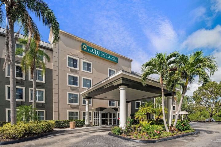 Hotel 3 of 28