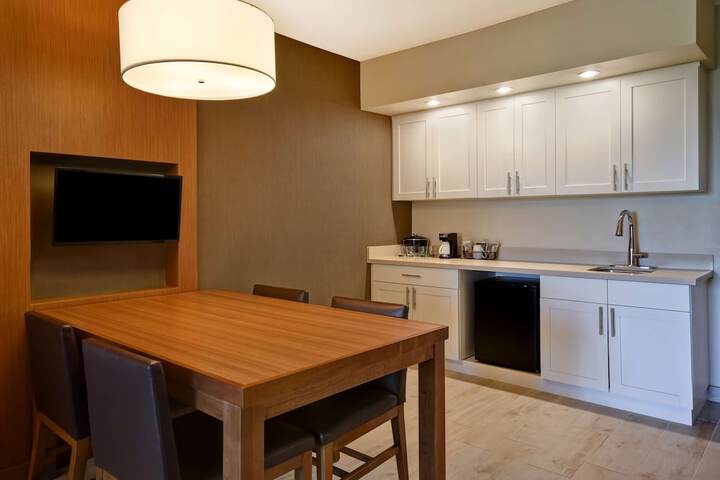 Hyatt Place Huntsville / Research Park/ Redstone