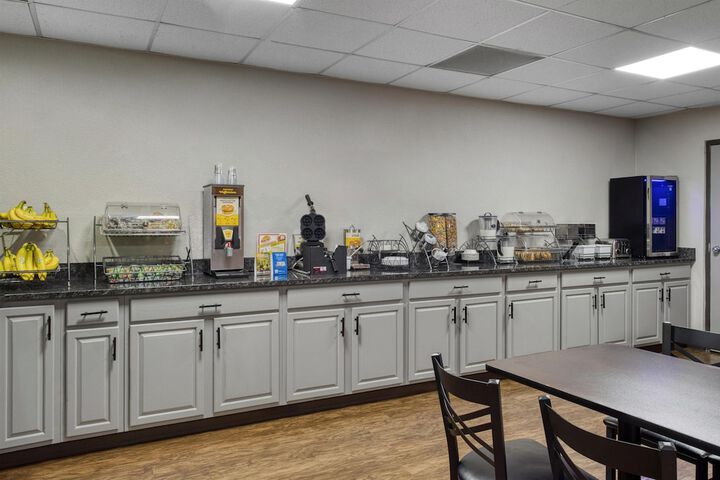 SureStay by Best Western Greenville