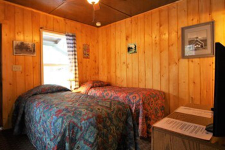 Fern Creek Lodge