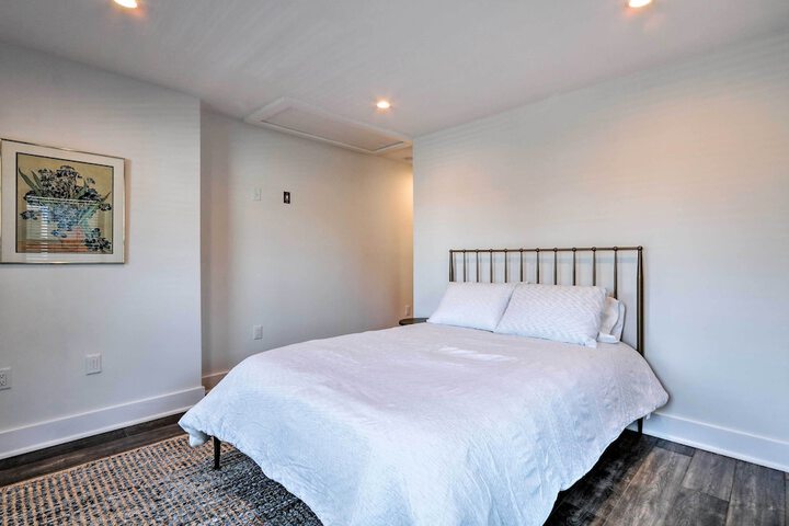 Updated Downtown Red Bank Home 5 Mi to Beach!